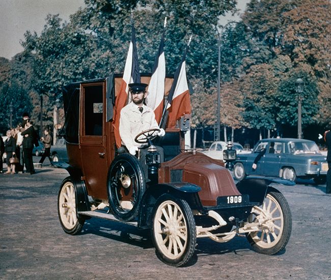 日本最大級 1907 RIO renault ルノータクシー アンティークカー tipo 